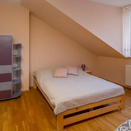 Nad Plaskim Farm stay *